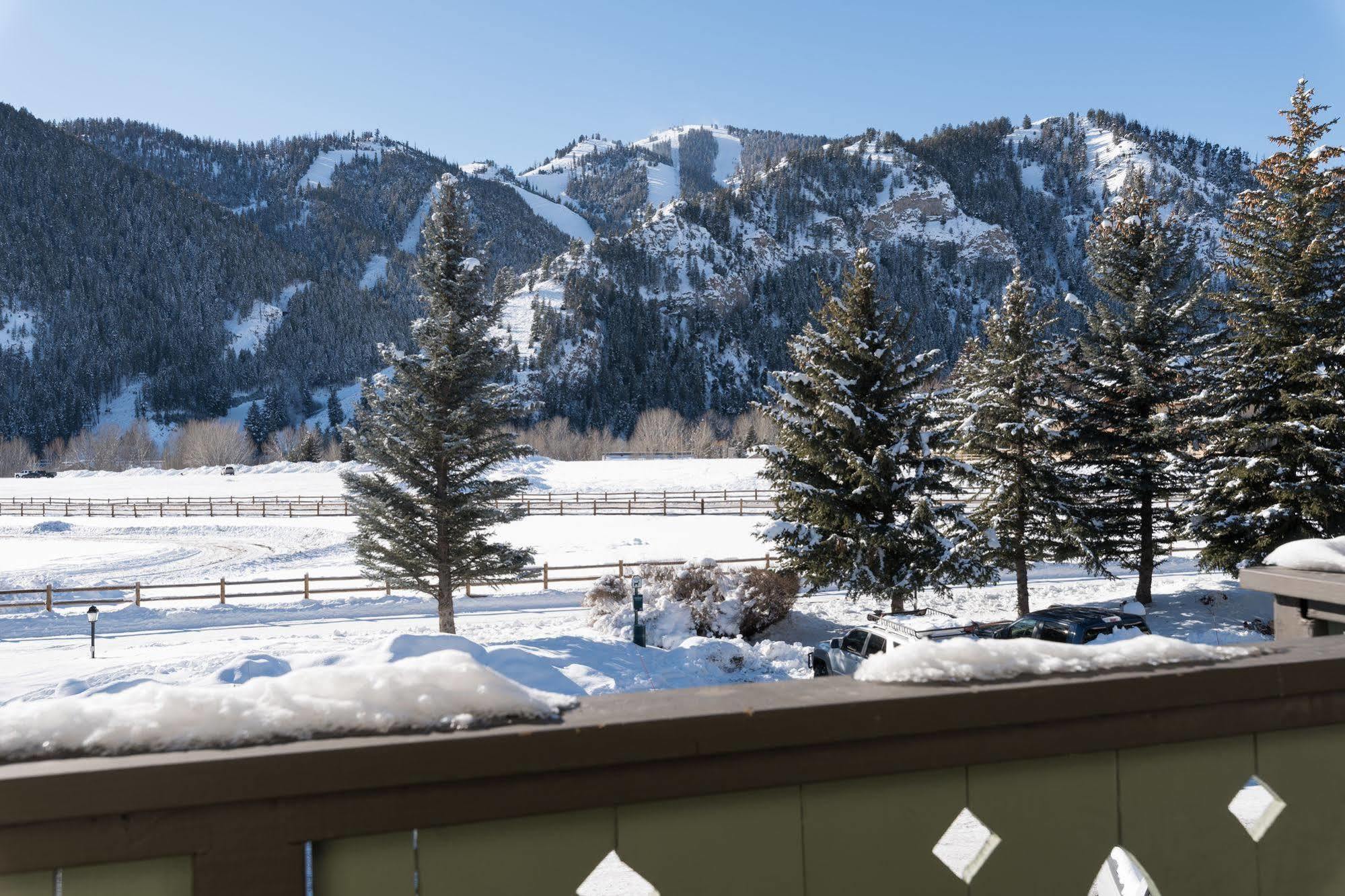 Best Western Tyrolean Lodge Кетчум Экстерьер фото